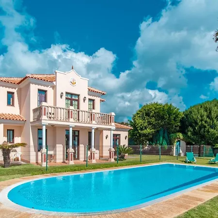 Royal Amores Villa Canico (Madeira)