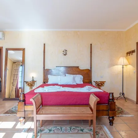 Villa Royal Amores *